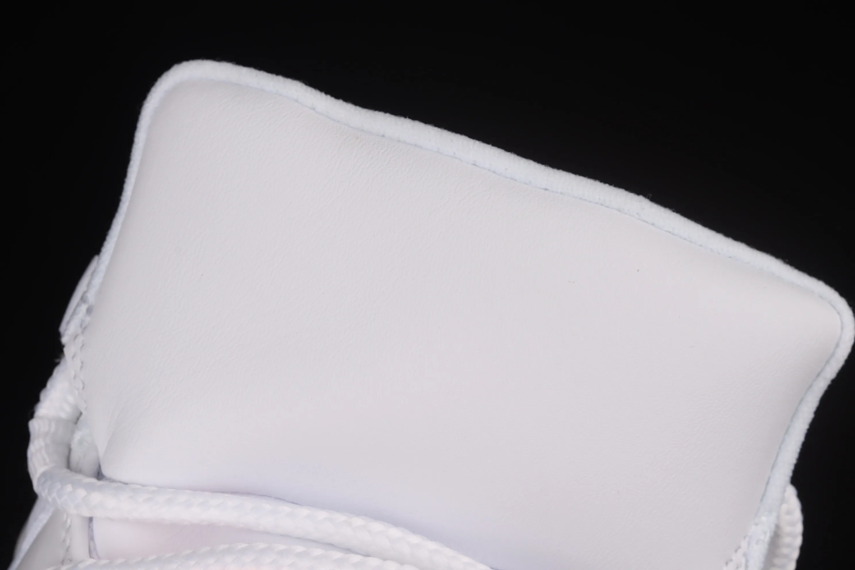 All categories Air Jordan Jordan series basketball shoes Air Jordan 11 Z version Air Jordan 11 Bright Citus AJ11 Joe 11 white orange low-top basketball shoes first layer genuine carbon AH7860-139